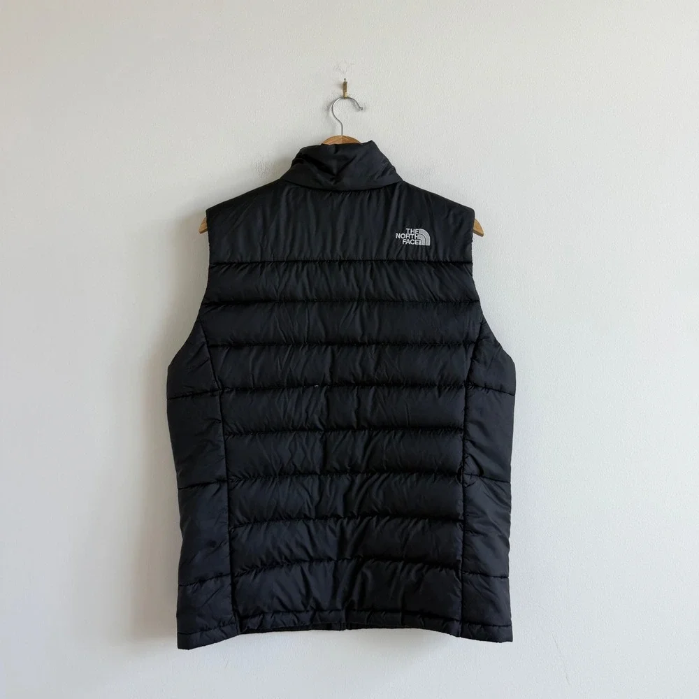 Men's The North Face Aconcagua Puffer Vest in Black size Medium